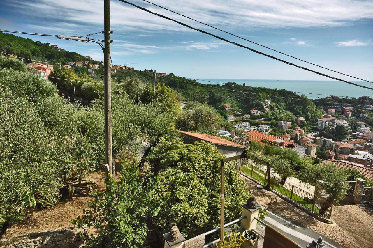 Il Golfo Artisti E Poeti Villa Thea レーリチ エクステリア 写真