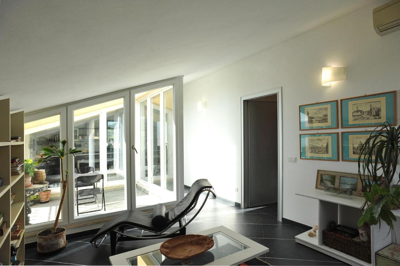 Il Golfo Artisti E Poeti Villa Thea レーリチ エクステリア 写真