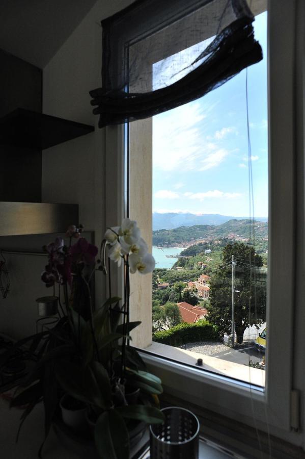 Il Golfo Artisti E Poeti Villa Thea レーリチ エクステリア 写真
